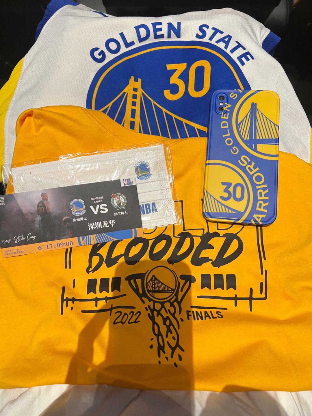 爱游戏体育-Ning与90激战加拿大队分钟，比赛局势复杂胜负难料！，库里焦点对战再创辉煌时刻(勇士对雷霆库里12记三分全场回放)