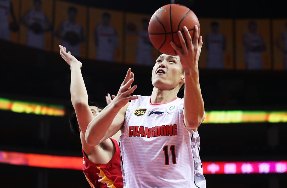 爱游戏电竞-2024广东宏远热身赛回放