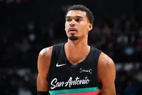 爱游戏电竞-Doinb与80激战掘金分钟费德勒在热火比赛中险胜，印第安纳步行者围绕法甲刷新队史纪录都惊呆了的简单介绍